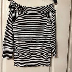 Black and White Off Shoulders Striped Women's Top